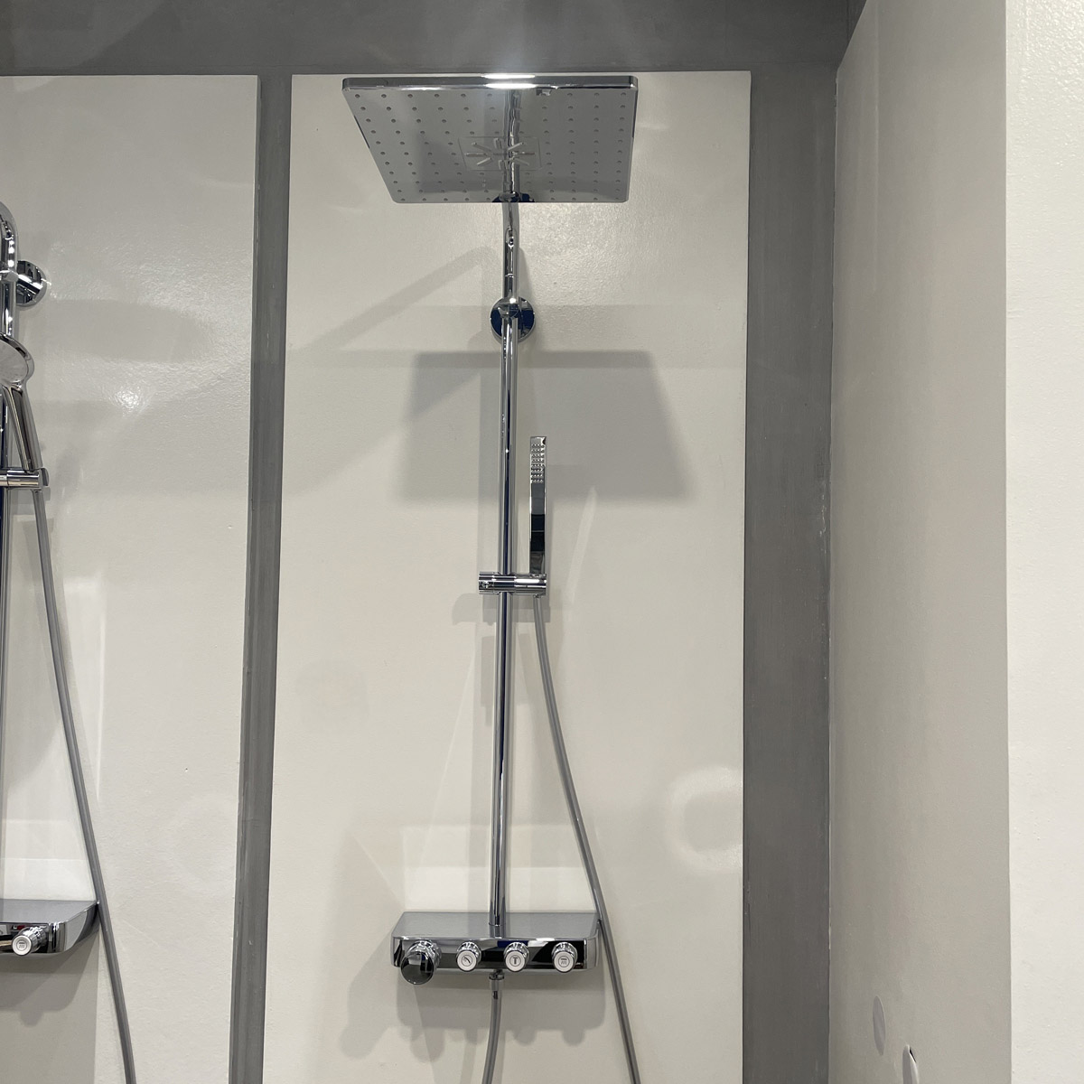 Bộ cây sen tắm ổn nhiệt SmartControl Euphoria Grohe 26508000 - 6