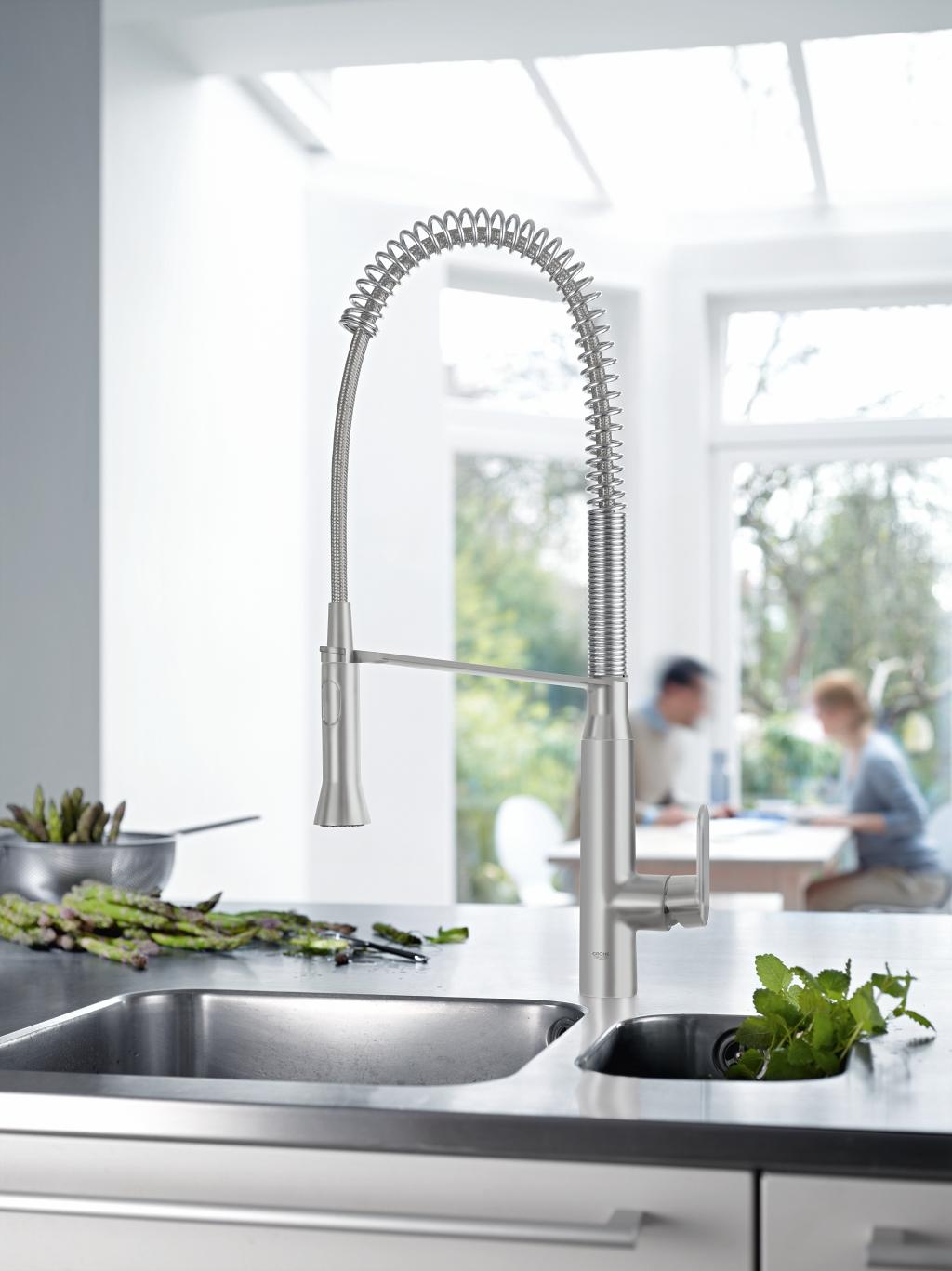 Vòi bếp nóng lạnh K7 Pro Medium GROHE 31379000 - 20