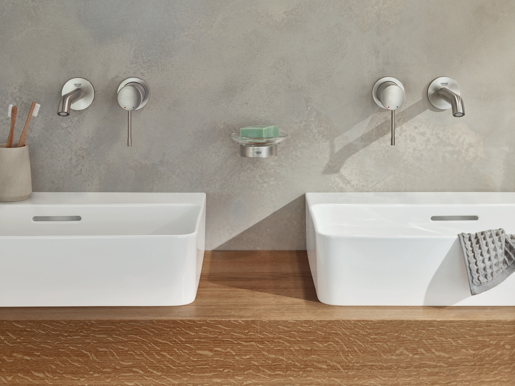 Vòi lavabo gắn tường nóng lạnh 2 lỗ Essence New Grohe 19408001 - 8