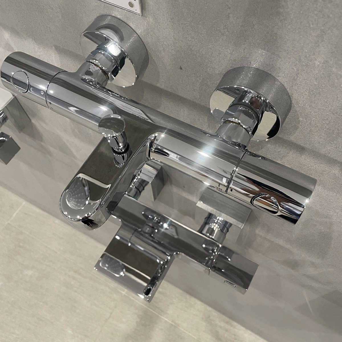 Củ sen tắm nhiệt độ Grohtherm 800 GROHE 34766000 - 9