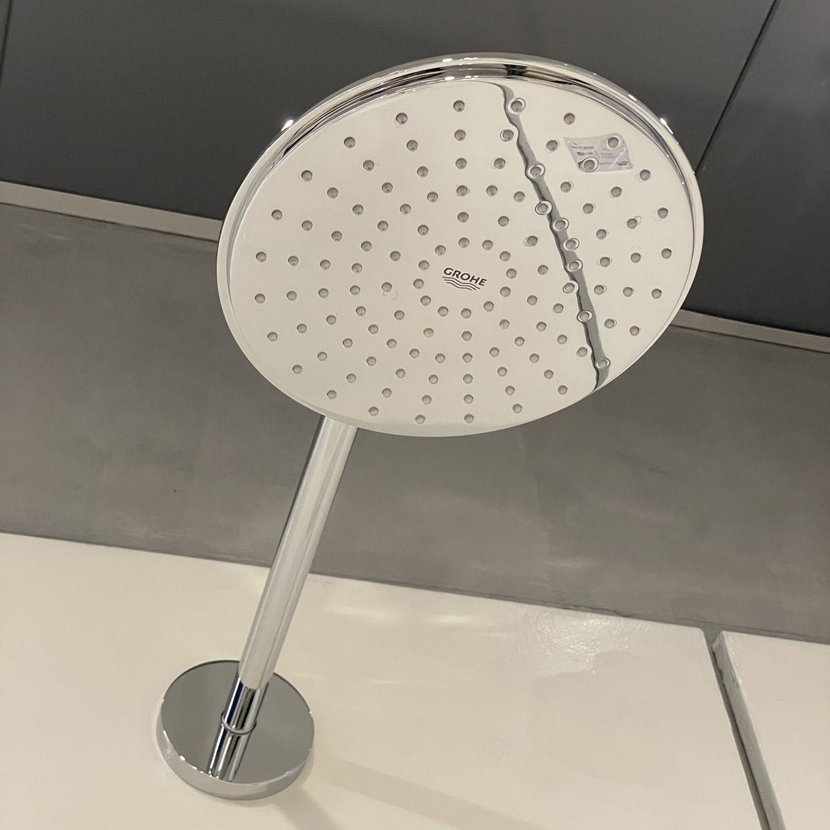 Bộ sen âm tường ổn nhiệt GROHE 34734000 - 9