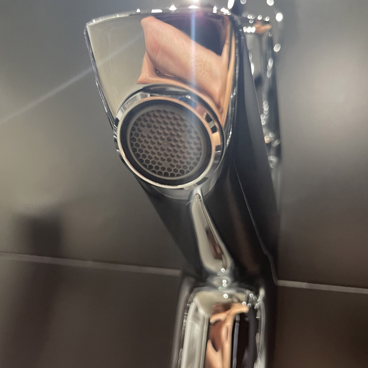 Vòi chậu nóng lạnh BauLoop GROHE 23890001 - 11