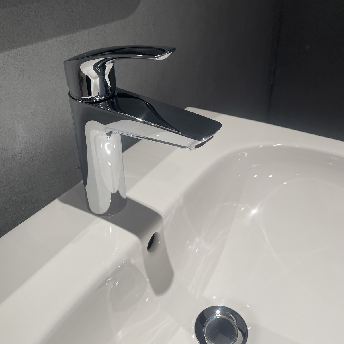 Vòi chậu lavabo nóng lạnh Eurosmart M-size GROHE 23322003 - 12