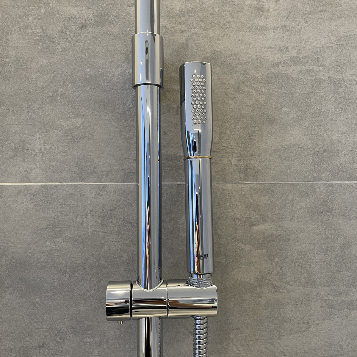 Bộ tay sen và thanh trượt sen tắm Grandera Grohe 26038000 - 10