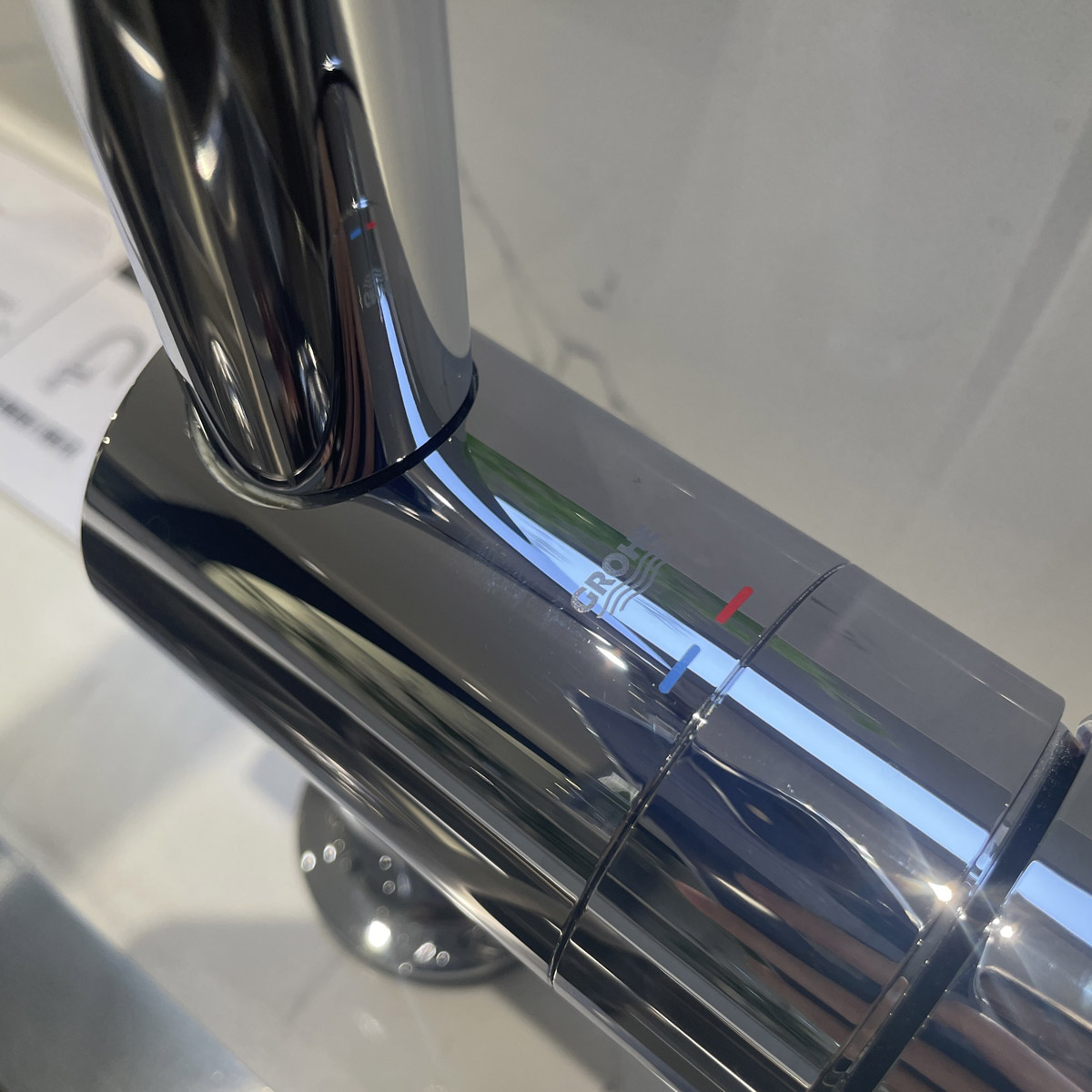 Vòi bếp dây rút nóng lạnh Minta Touch GROHE 31358002 - 6
