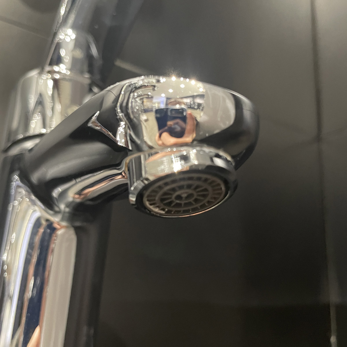 Vòi chậu nóng lạnh Eurostyle Cosmopolitan Grohe 33552002 - 2
