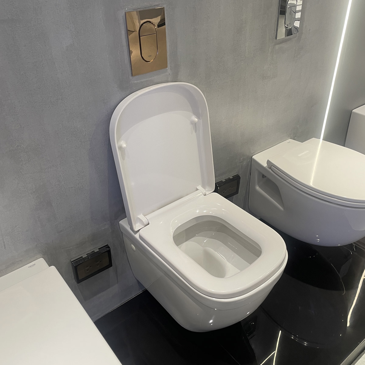 Bồn cầu treo tường Eurosmart GROHE 39205000 - 6