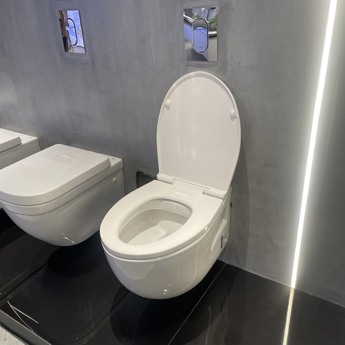 Bồn cầu treo tường Eurosmart GROHE 39126001 - 7