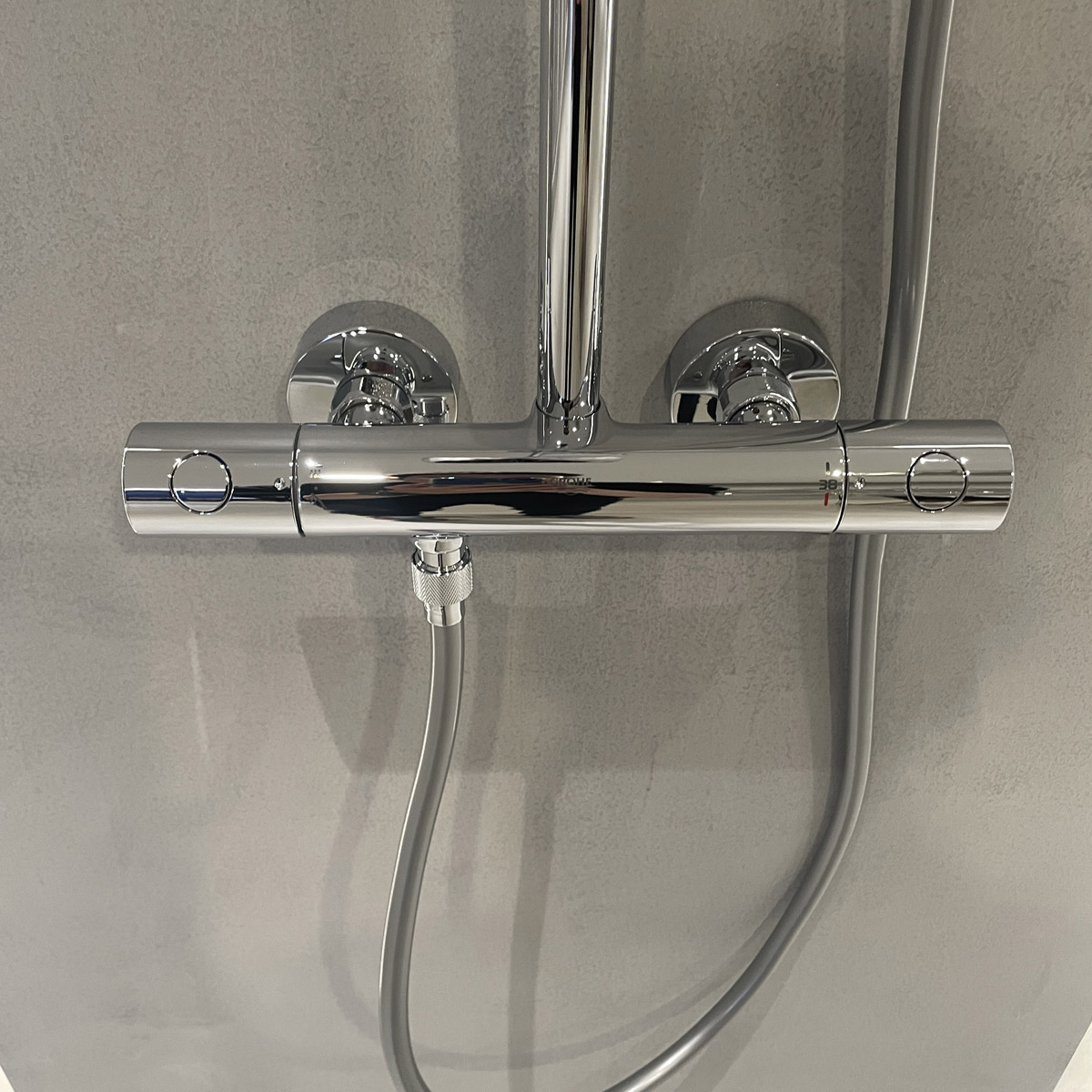 Bộ cây sen tắm ổn nhiệt Tempesta Cosmopolitan 250 cube GROHE 26689000 - 9