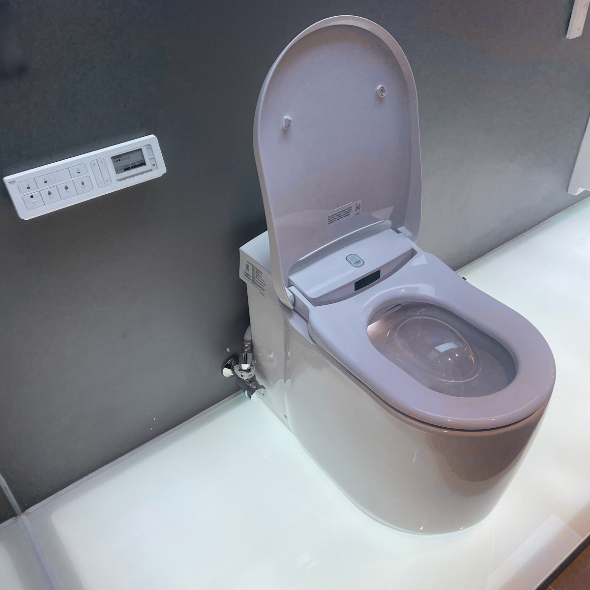 Bồn cầu đặt sàn cảm ứng Sensia Arena GROHE 36492SH0 - 2