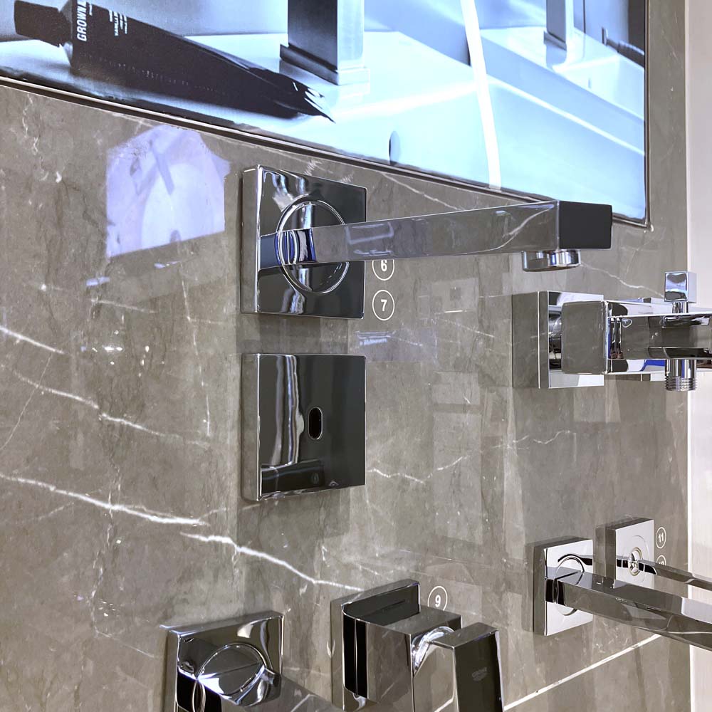 Vòi chậu cảm ứng gắn tường dùng pin Eurocube E GROHE 36442000 - 3