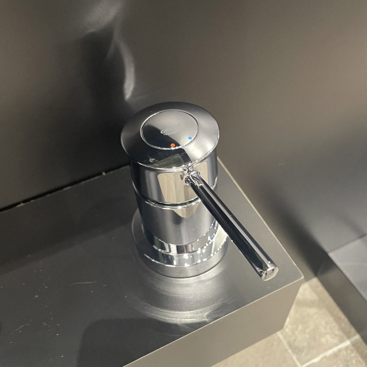 Vòi bồn tắm 3 lỗ nóng lạnh kèm tay sen BauClassic GROHE 2511800A - 3