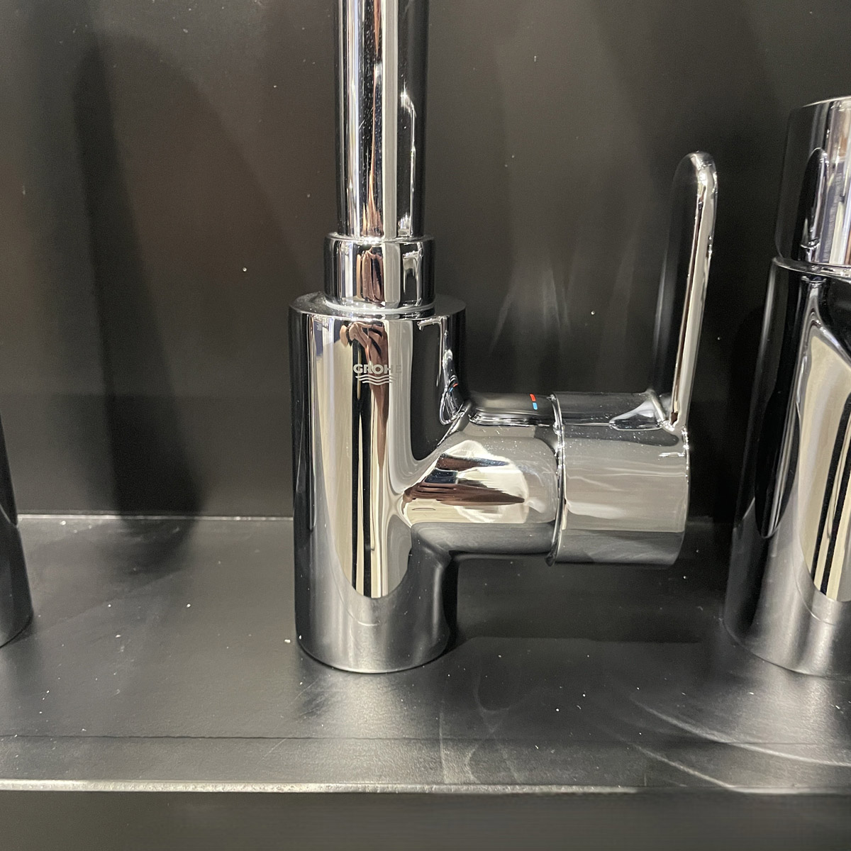 Vòi bếp dây rút nóng lạnh Eurostyle Cosmopolitan GROHE 23043002 - 7