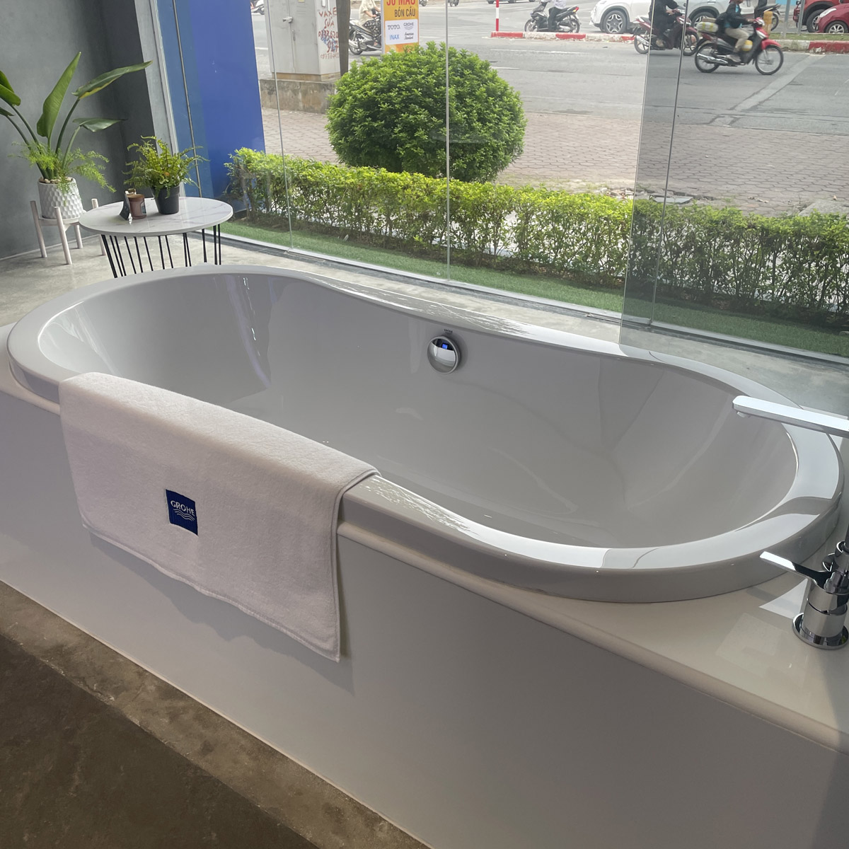 Bồn tắm xây 1m8 Eurobath Grohe 39151000 - 3