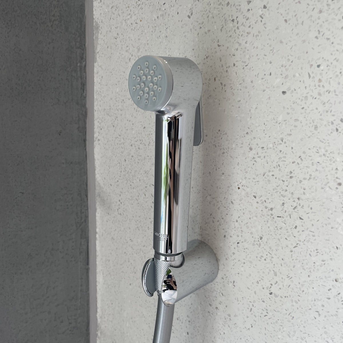 Bộ vòi xịt vệ sinh Tempesta-F Trigger Grohe 26357000 - 3