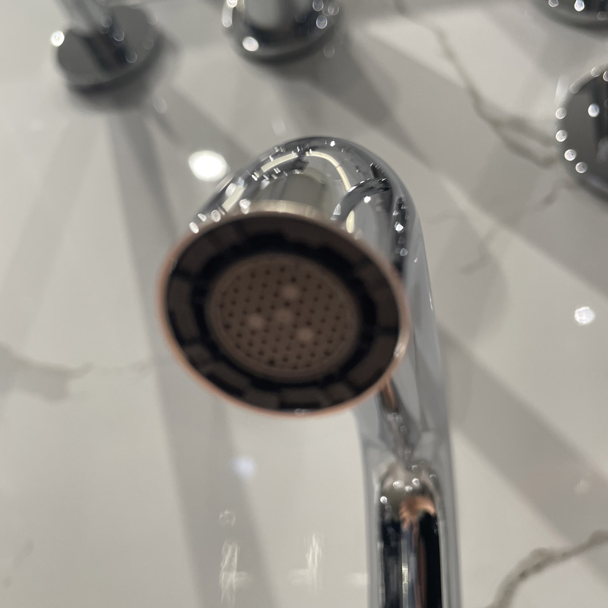 Vòi chậu nóng lạnh Essence L-size GROHE 32628001 - 5