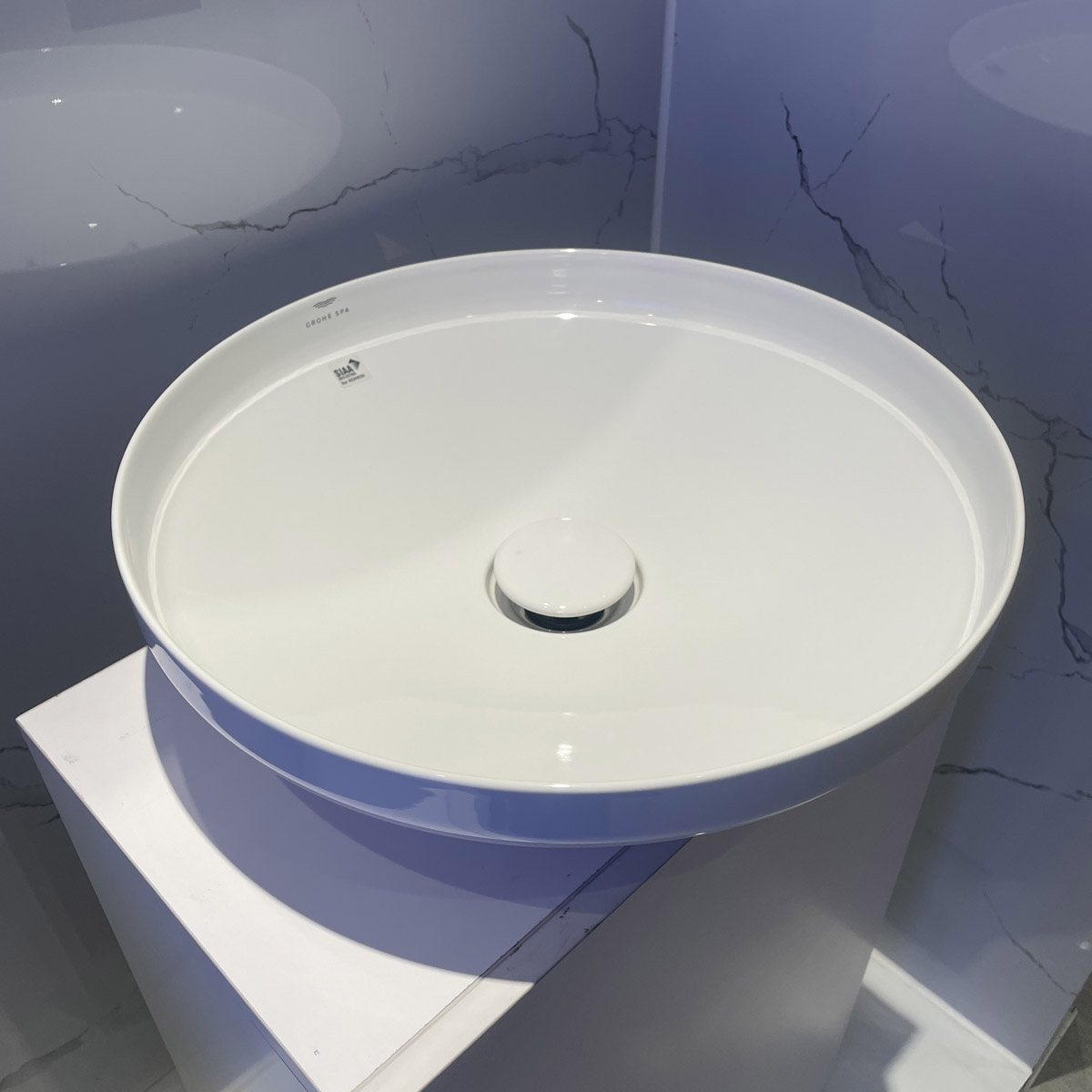 Chậu lavabo đặt bàn AIRIO GROHE 3995500H - 3