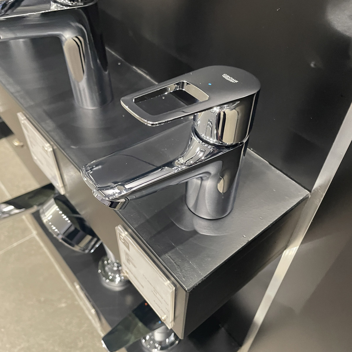 Vòi chậu lạnh BauLoop GROHE 32857001 - 8