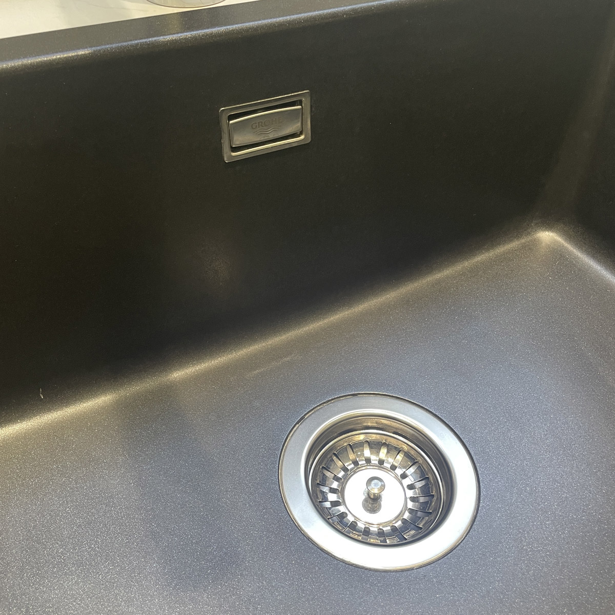 Chậu rửa chén 1 hộc Composite K700U GROHE 31655AP0 - 8