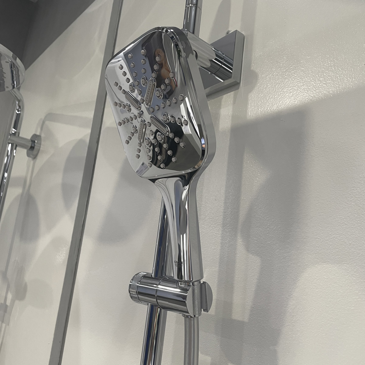 Bộ sen cây tắm đứng nhiệt độ Rainshower SmartActive 310 GROHE 26649000 - 8