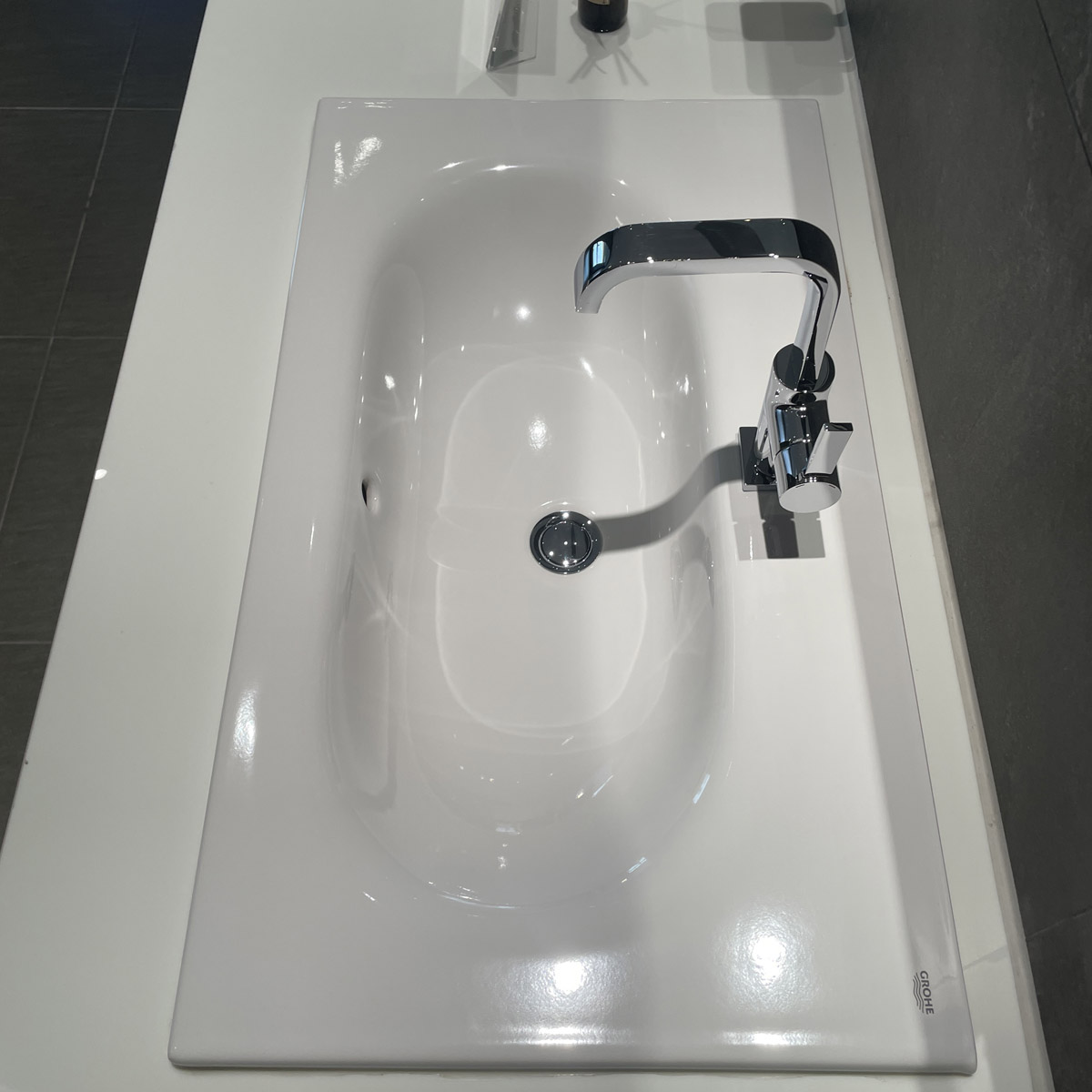 Chậu rửa lavabo treo tường Essence GROHE 3956700H - 7