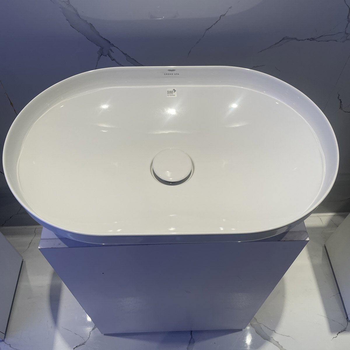 Chậu lavabo đặt bàn AIRIO GROHE 3996300H - 3