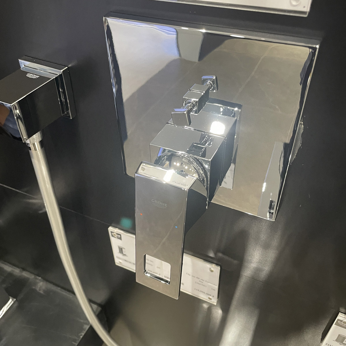 Mặt nạ điều khiển sen tắm GROHE 24062000 - 6