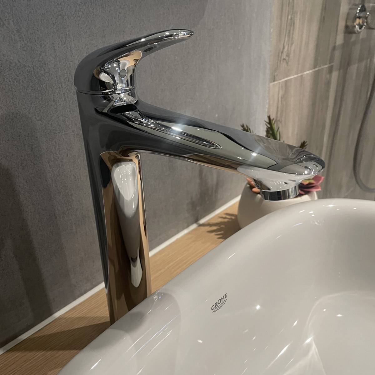 Vòi chậu nóng lạnh Eurostyle Solid XL-size GROHE 23719003 - 12