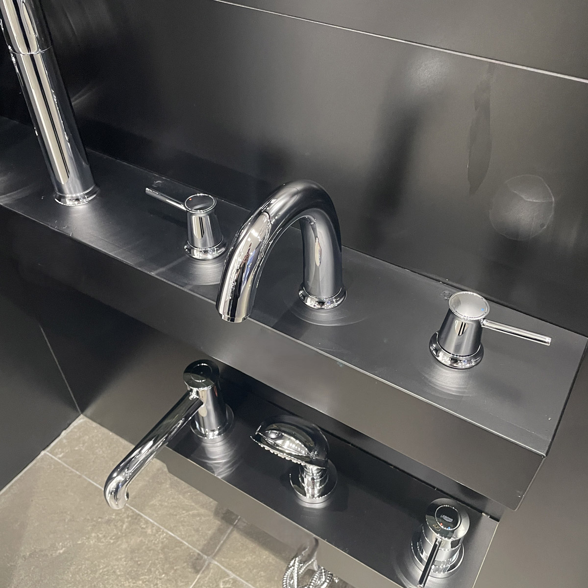 Vòi chậu nóng lạnh BauClassic 3 lỗ Grohe 20470000 - 5