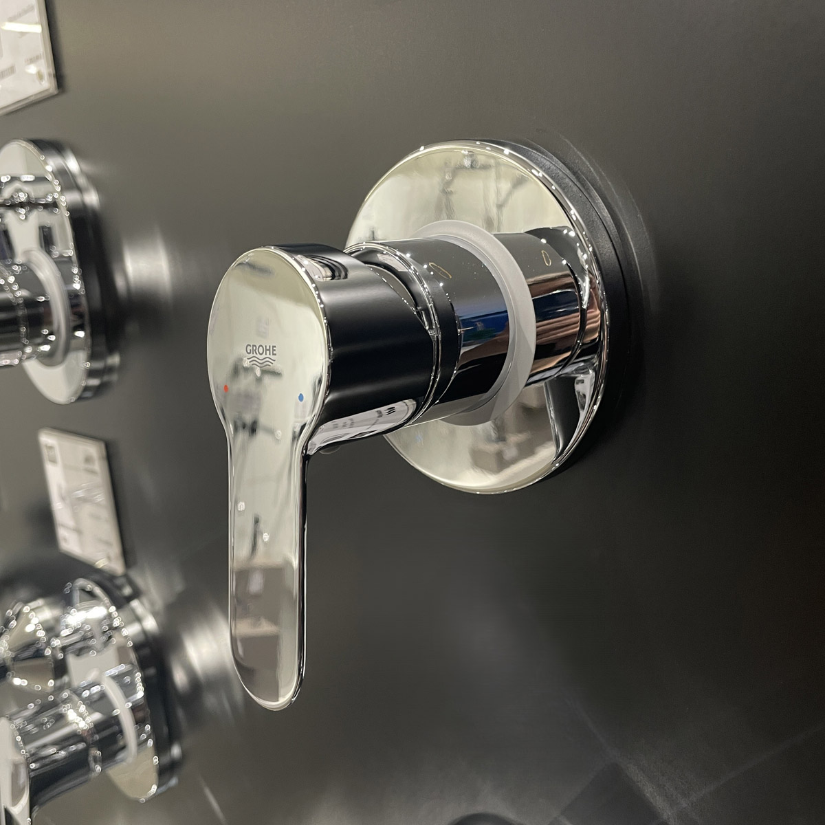 Van điều chỉnh nóng lạnh BauEdge GROHE 29040000 - 6