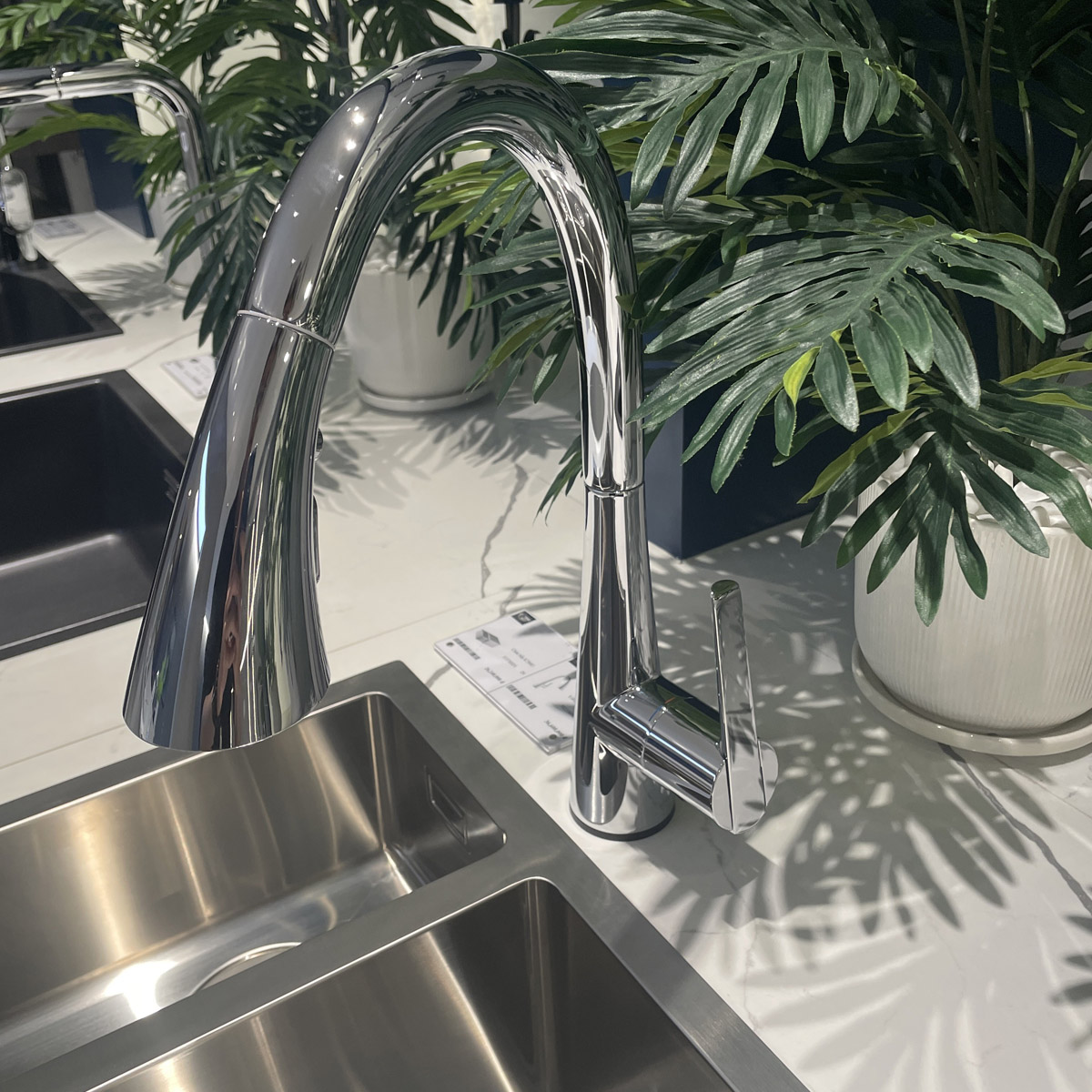 Vòi bếp cảm ứng dây rút nóng lạnh Zedra Touch GROHE 30219002 - 10