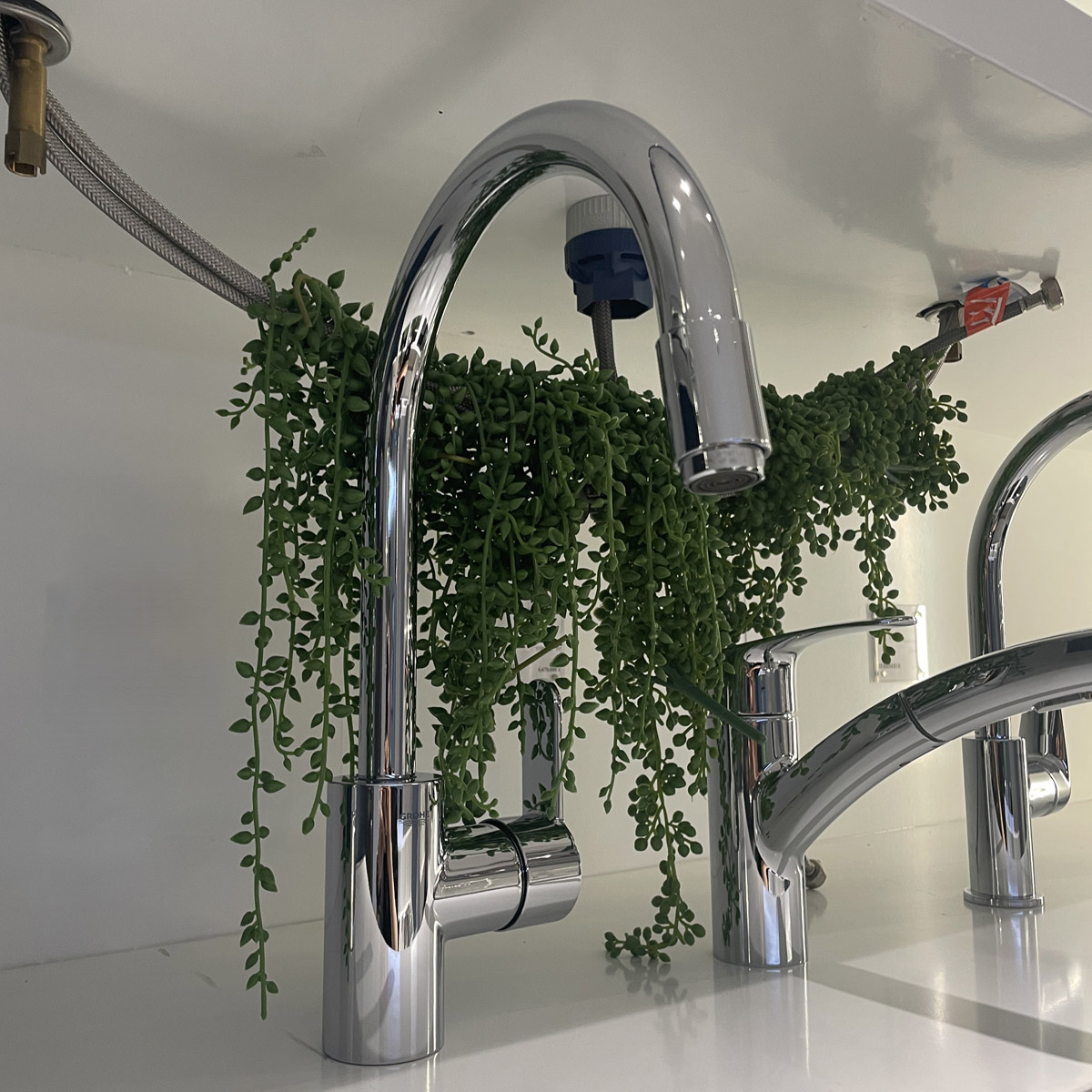 Vòi bếp dây rút nóng lạnh Eurostyle Cosmopolitan GROHE 31126004 - 3