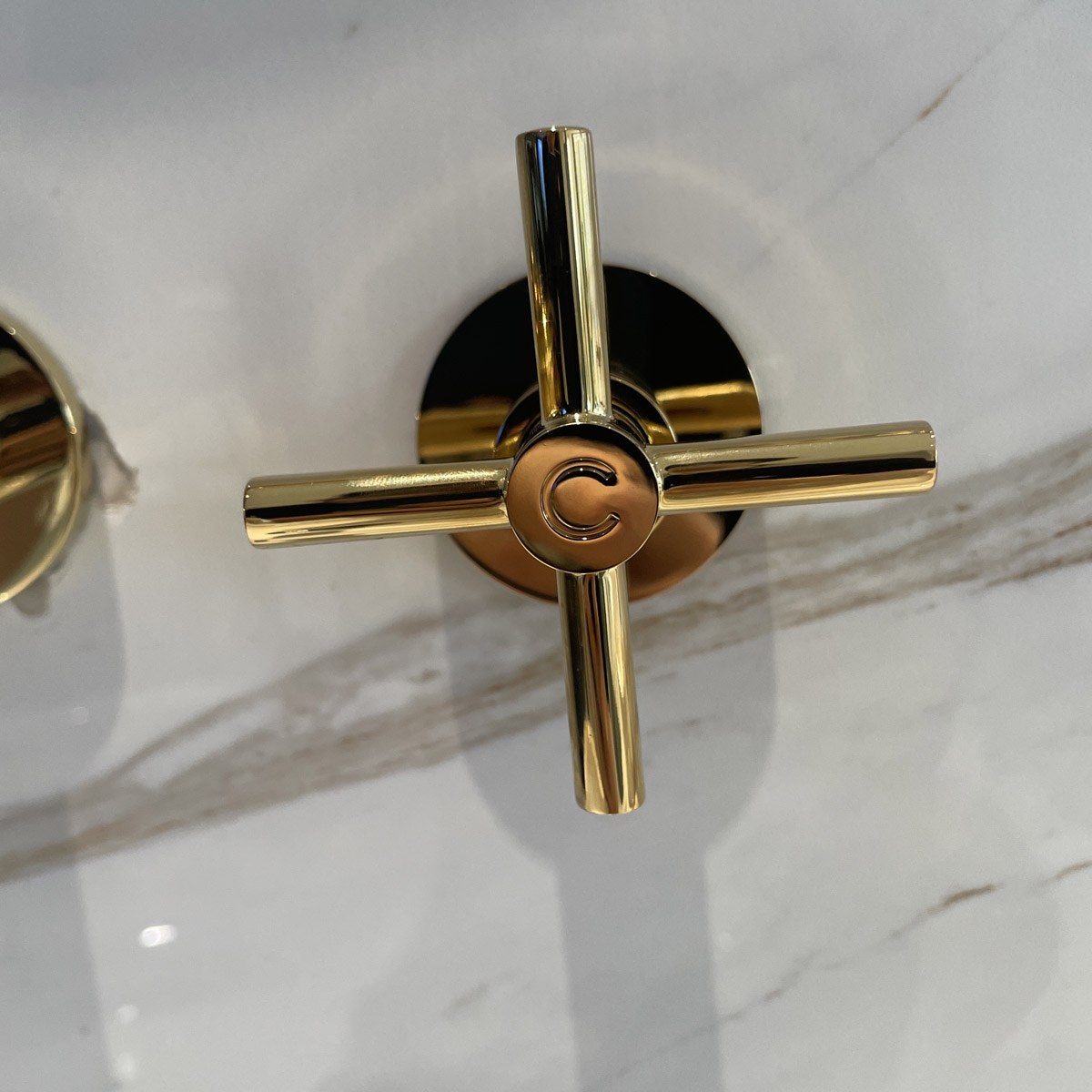 Vòi gắn tường 3 lỗ nóng lạnh Atrio GROHE 20164003 - 17