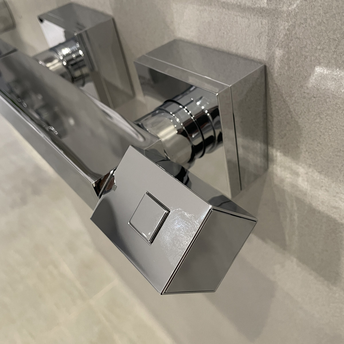 Củ sen tắm nhiệt độ Grohtherm Cube GROHE 34488000 - 7