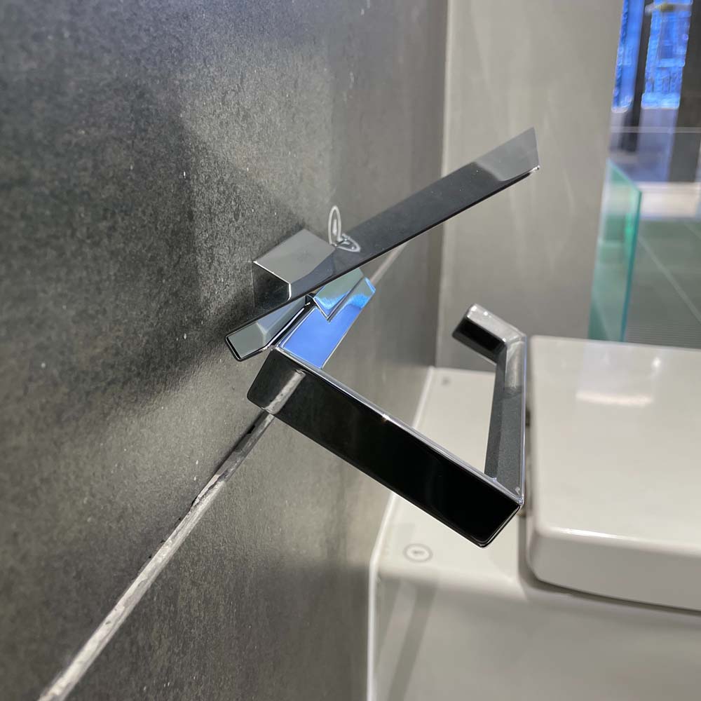Lô giấy vệ sinh có nắp Selection Cube GROHE 40781000 - 6