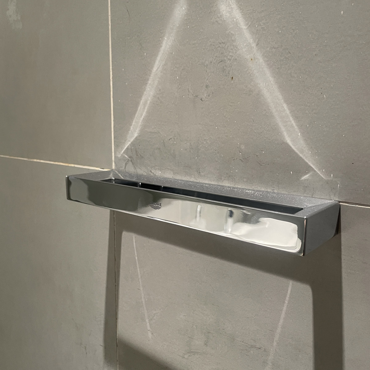 Vòng treo khăn Selection Cube GROHE 40766000 - 5