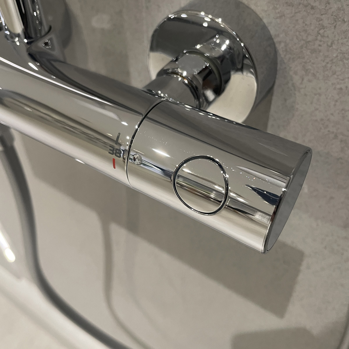 Bộ cây sen tắm ổn nhiệt Tempesta Cosmopolitan 250 GROHE 26670000 - 10