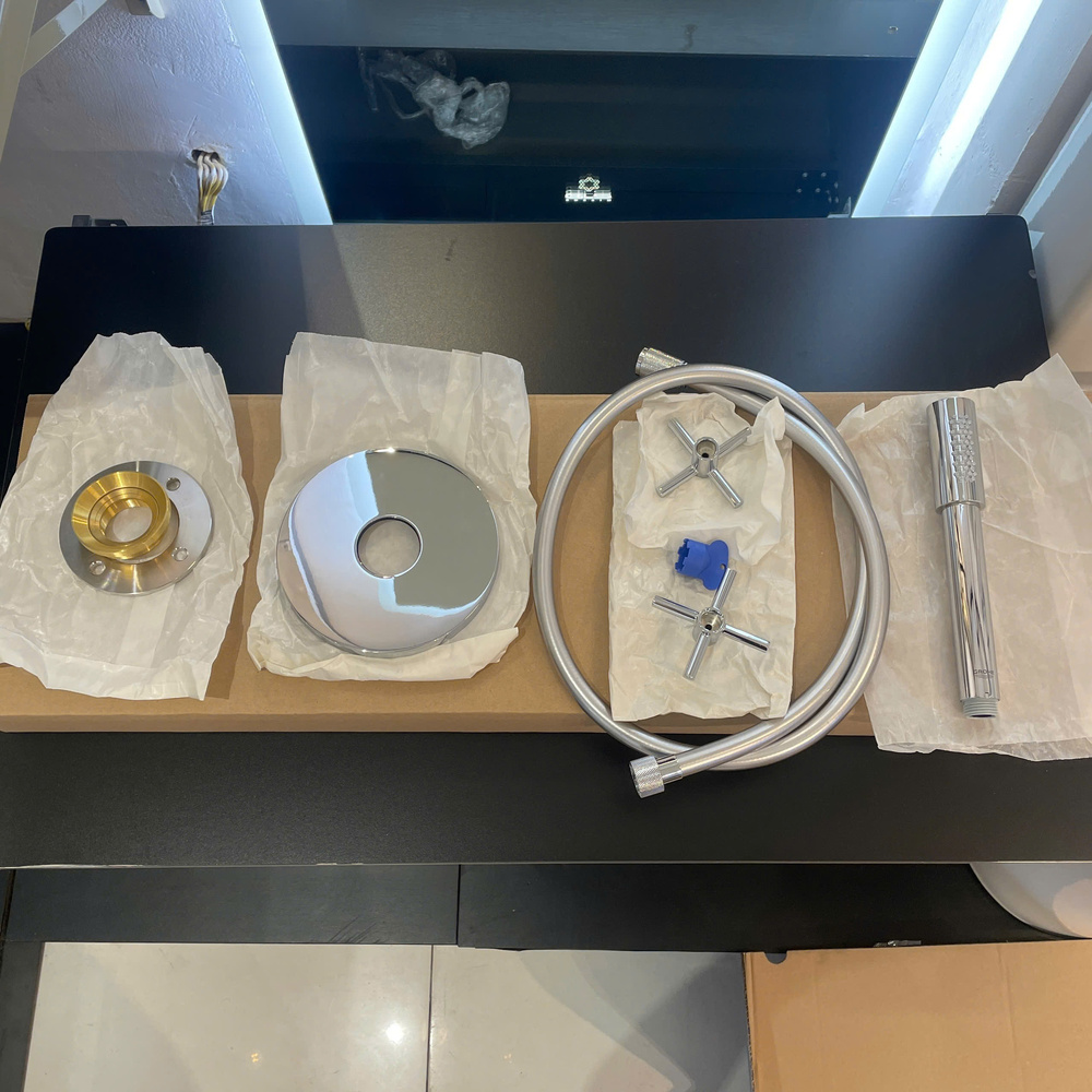 Vòi bồn tắm đặt sàn Atrio Grohe 25044003 - 11