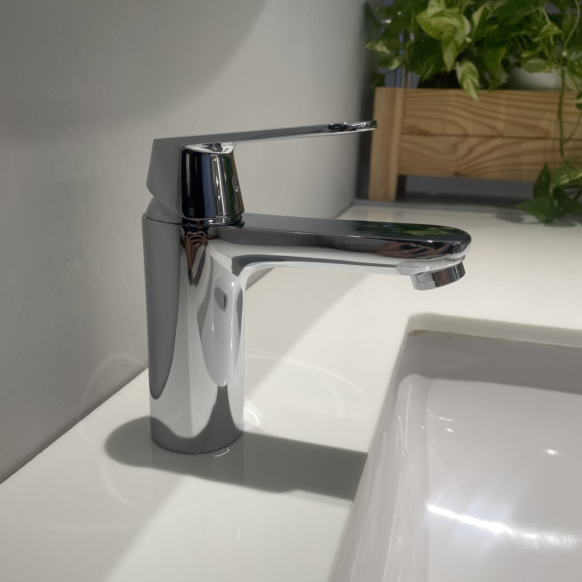 Vòi chậu nóng lạnh Eurosmart Cosmo M-size GROHE 23325000 - 4