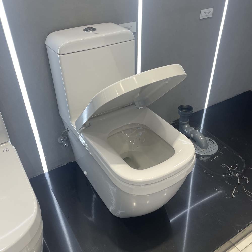 Bồn cầu 1 khối Eurosmart GROHE 39119001 - 8