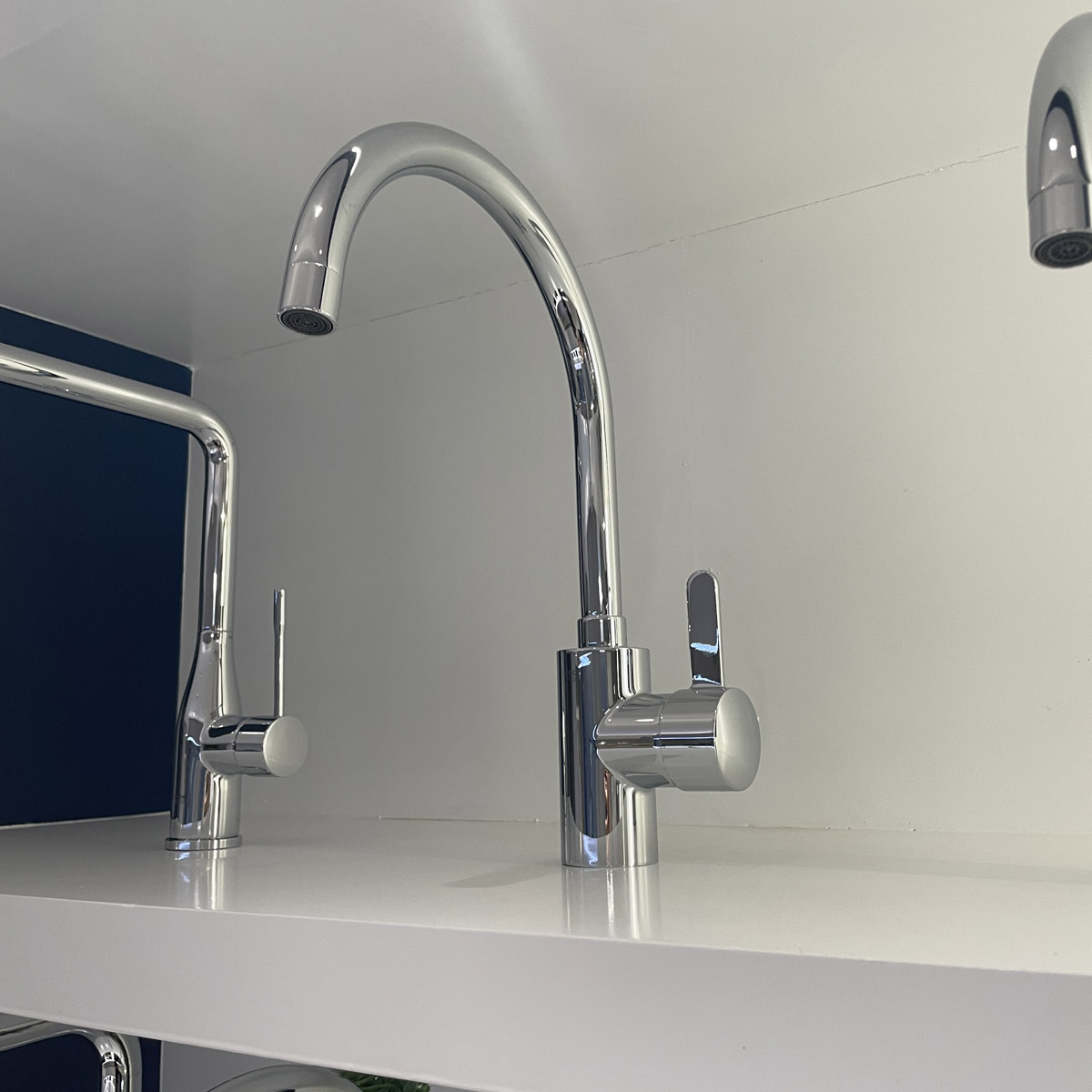 Vòi bếp nóng lạnh Eurosmart Cosmopolitan GROHE 32843002 - 6