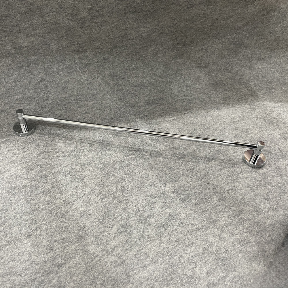 Thanh treo khăn Essentials 600mm GROHE 40366001 - 12