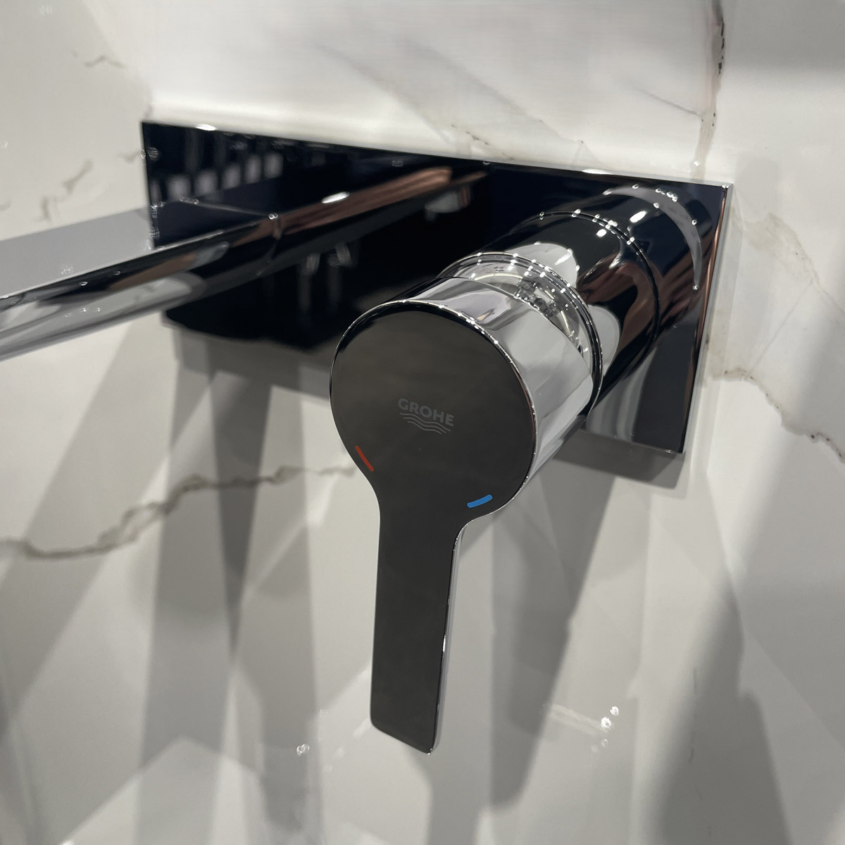 Vòi chậu gắn tường nóng lạnh 2 lỗ Lineare GROHE 19409001 - 7