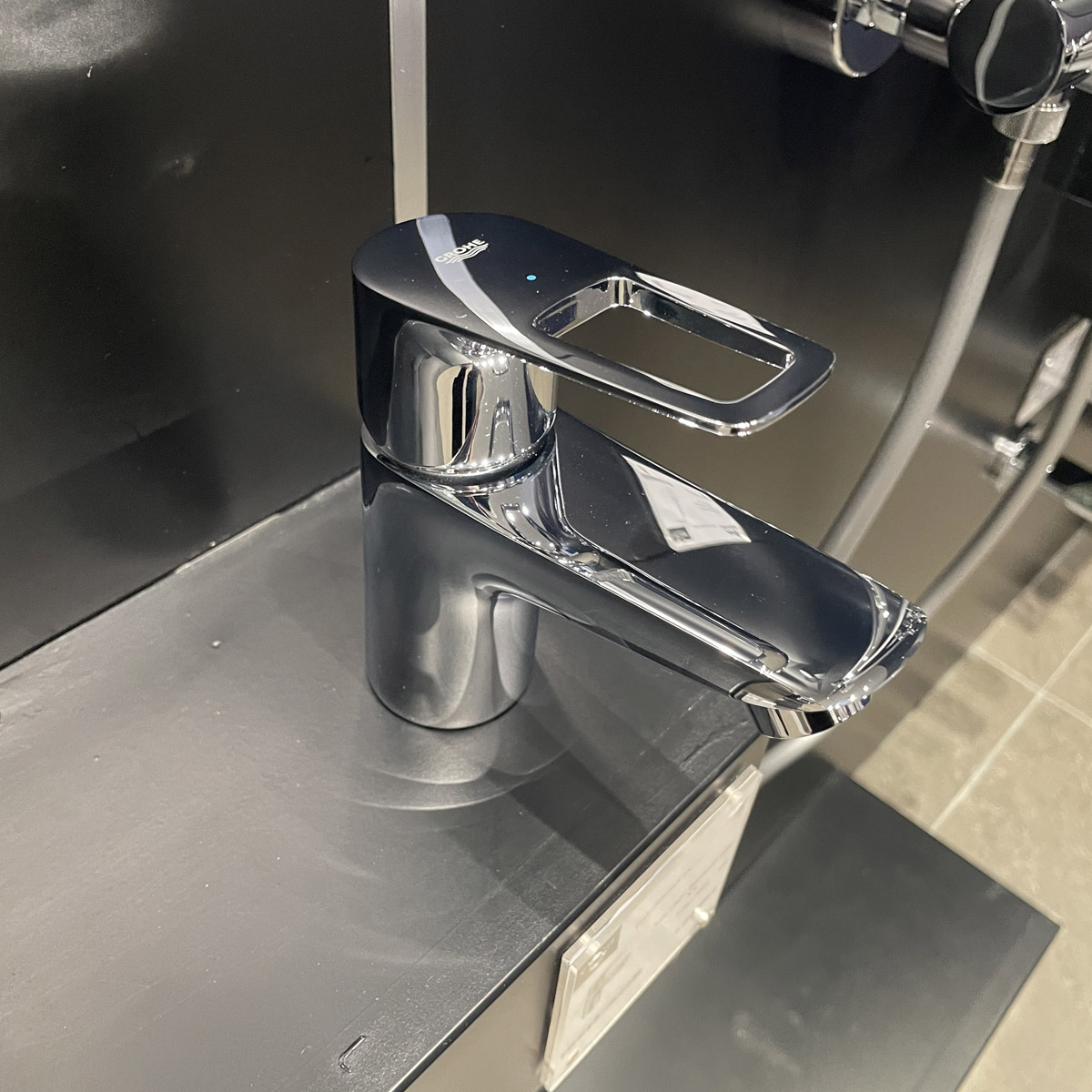 Vòi chậu lạnh BauLoop GROHE 32857001 - 6
