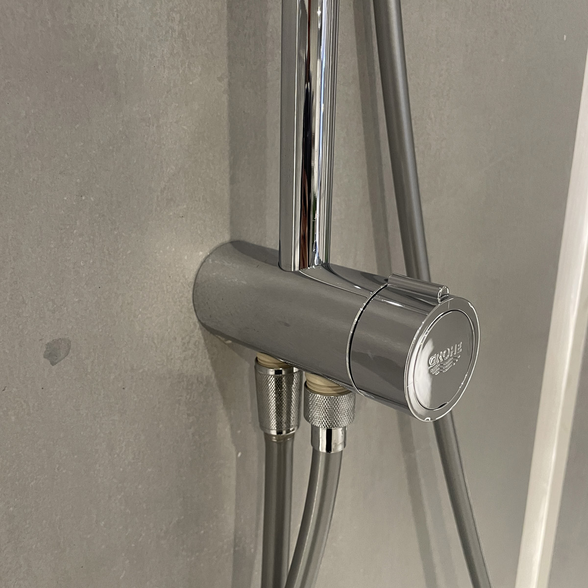 Sen cây tắm đứng GROHE 27394002 New Tempesta Cosmopolitan 200 - 4