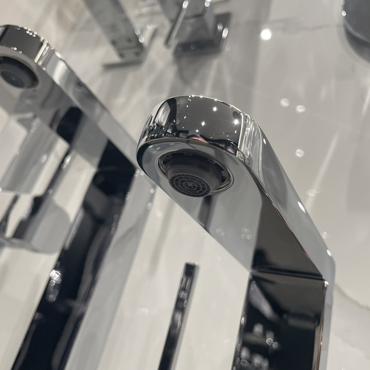 Vòi chậu nóng lạnh plus M-size Grohe 23872003 - 8