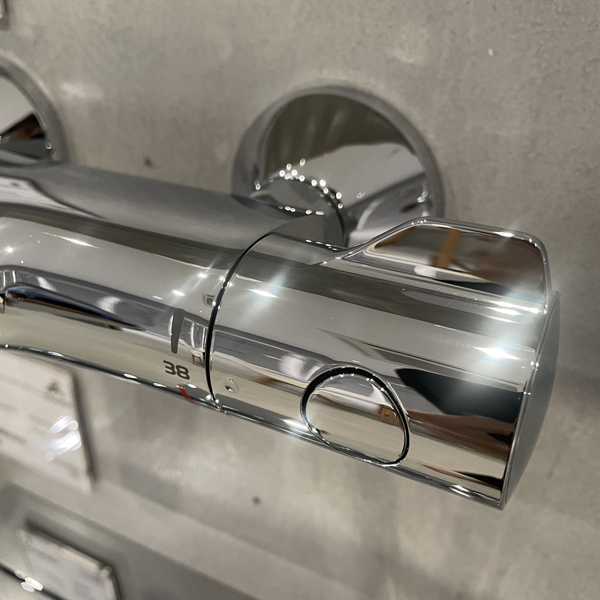Bộ trộn sen tắm ổn nhiệt 2 chế độ Grohtherm 800 GROHE 34567000 - 6