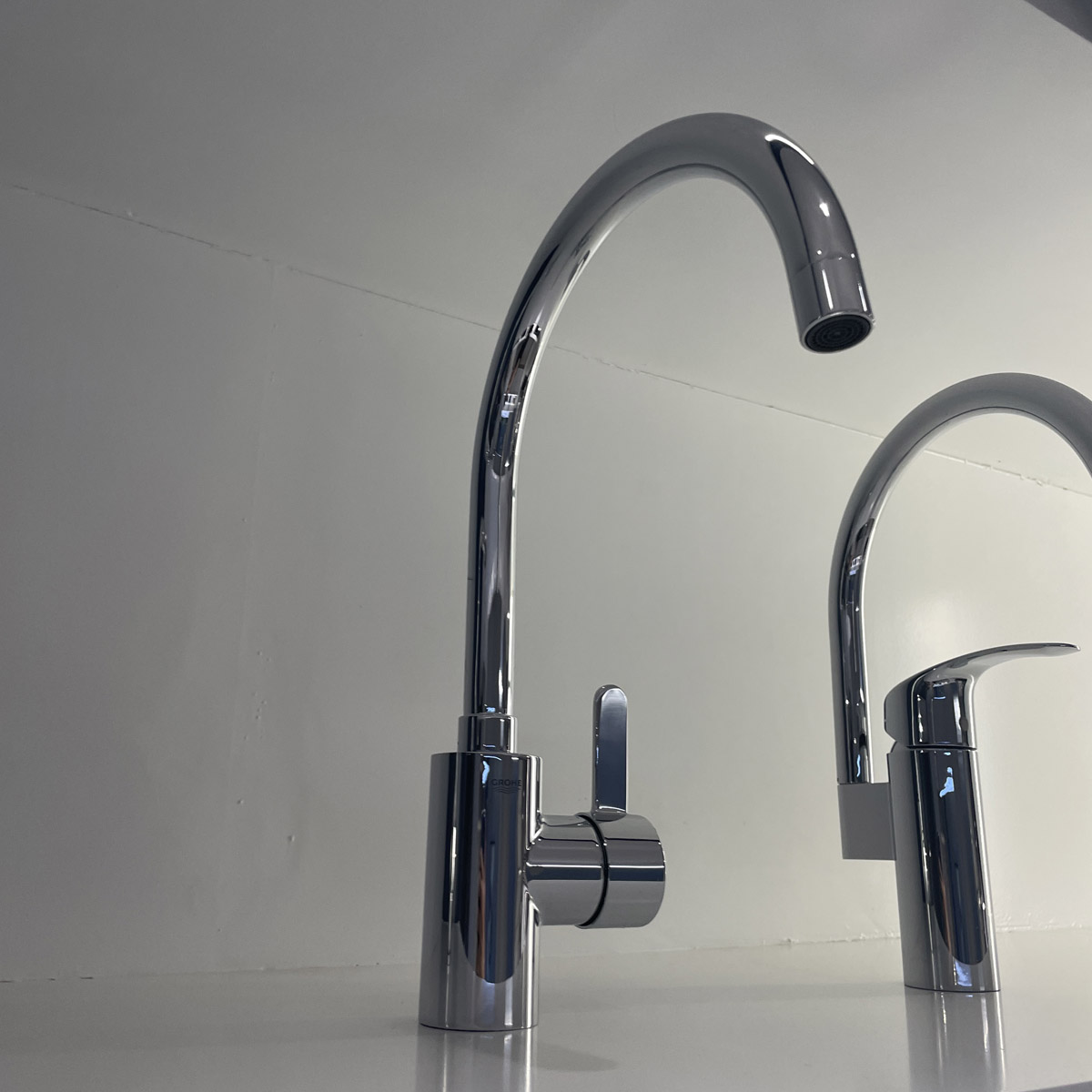 Vòi bếp nóng lạnh Eurosmart Cosmopolitan GROHE 32843002 - 4