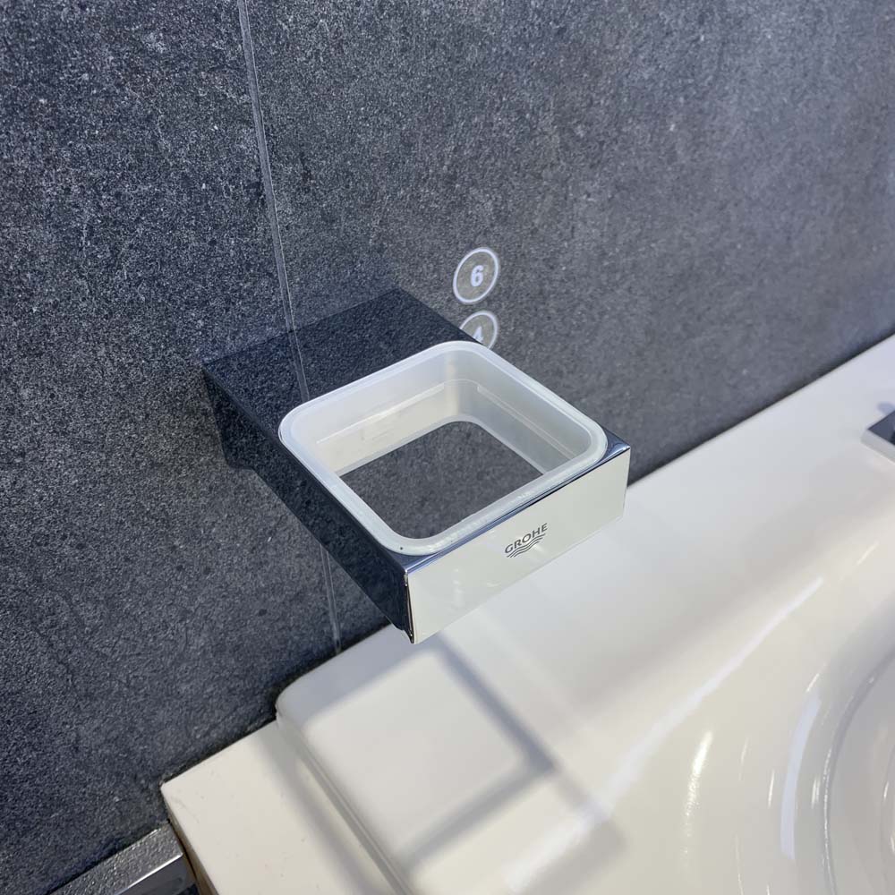 Giá đỡ ly thủy tinh hoặc dĩa và hộp xịt xà phòng Selection Cube GROHE 40865000 - 6
