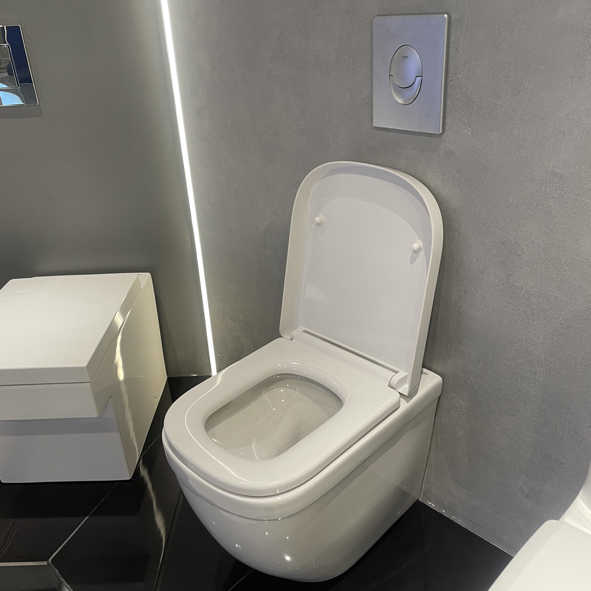 Thân bồn cầu đặt sàn Euro Ceramic GROHE 3933900H - 9